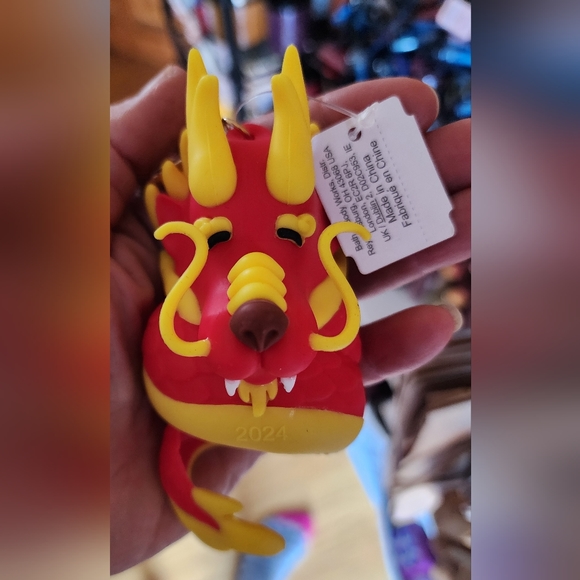 2024 Lunar New Year Dragon Pocketbac Holder - Picture 1 of 2